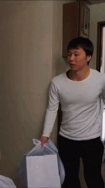 Exploring Neighbor Dynamics in Japanese Culture