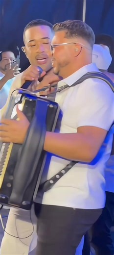 Os vídeos de MÍDIA TOQUEDEZ (@midia_toquedez) com som original - Maxwell