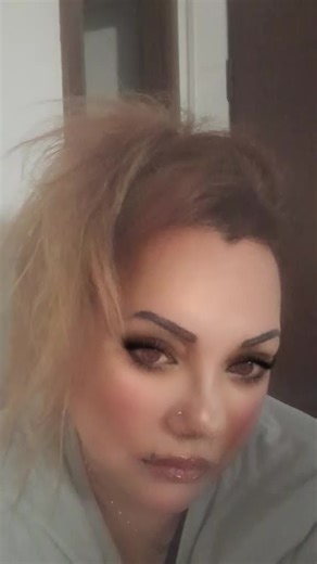 #Trucco e parrucco a posto