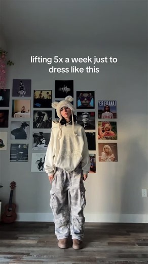 lex on Instagram: "and i love it 🧍🏻‍♀️ - full fit from @youngla code BUFFUNICORN love ya lex - #swag #weightlifting #buffunicorn"