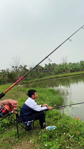 Hilarious Fishing Sound Effects in Vietnam