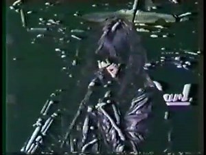 Today 1989 Ramones Live At Ritz, NYC. Joey Ramone, Johnny Ramone, Marky Ramone and Cj Ramone #ramones #ramonesfans #nyc #johnnyramone #joeyramone #cjramone #markyramone www.ramonesfans.com | Ramones Fans