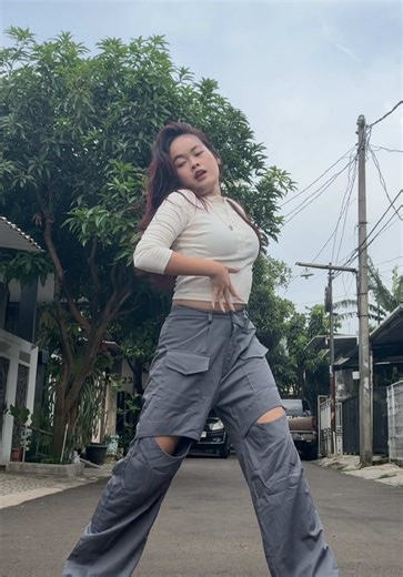 EXO's Incredible Performance of Growl: Watch Now!