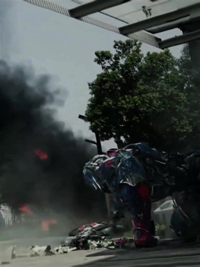 -walk like a dog🤭//I noticed that my Tfp videos don't get amany views so i will post more tfp videos in the future!//#transformersmovie #transformersbayverse #transformers #transformersedits #decepticon #autobot #movie #optimus #bumblebee #transformersprime #optimus_bumbelbee #11k❤️‍🔥 #fypシ #🔥🔥💯 #🤭 #fypシ #edit #CapCut #16 #bigboy #dog