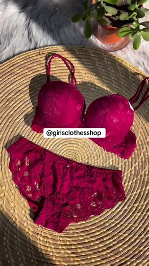 Lace Bra & Panty Set – Comfort & Style for Every Woman