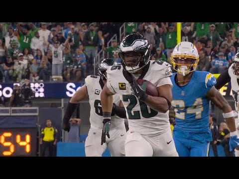 Saquon, Say Gone! Philly fakes the tush push and it turns into a TD