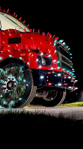 MACKmas is back for the third year in a row! 🎄⭐The holiday magic continues at Mack as we celebrate the season with our festively decorated #MackTrucks. Don’t miss this year’s stunning display at our Global Headquarters in Greensboro, NC, all month long! | Mack Trucks