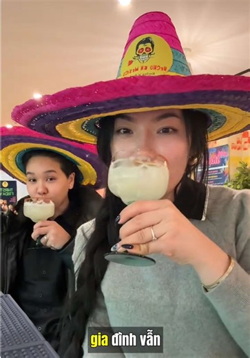 Khóc sưng mắt với Happi Phạm