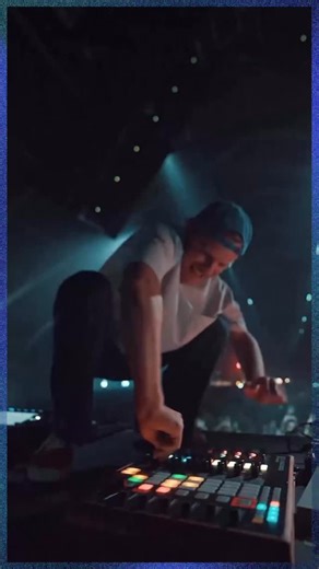 Stevie Paladini on Instagram: "🤗¿Por qué Juan Hansen es un referente de los live sets en todo el mundo? . . #juanhansen #livesets #melodictechno #dj #techno"