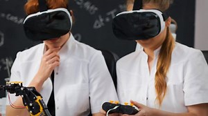 MicroVision Slides on News of $140 Million Equity Offering