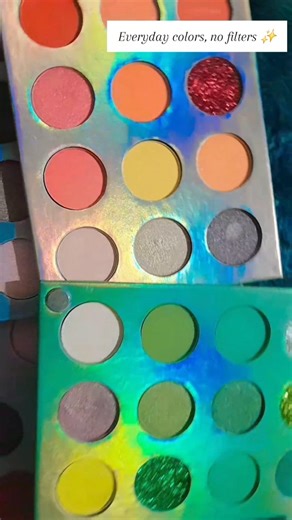 Simple shades, everyday mood 🤍#eyeshadowpalette#everydaylook#beautyshorts#dailyuse#makeupreels