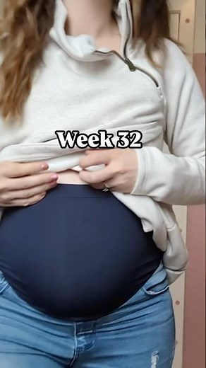 32 weeks pregnant baby development