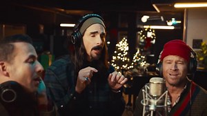 It’s officially the holiday season!! 🎄 To kick things off, the official music video for “Last Christmas” is OUT NOW! We hope you all enjoy it! 🎁 Watch here: https://BackstreetBoys.lnk.to/LastChristmasVideoFA A special thanks to Brooks Brothers for gifting the wardrobe for the video! 🖤 #AVeryBackstreetChristmas | Backstreet Boys