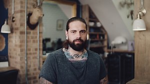 The barber tackling men's mental health one haircut at a time