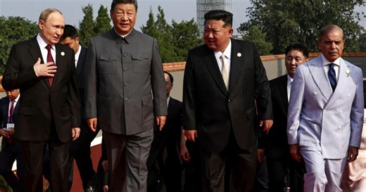 Former U.S. ambassador breaks down China's military parade