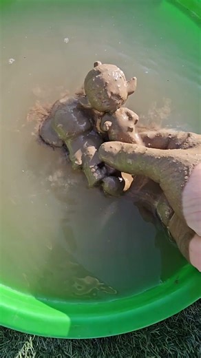 2 Avatars in Mud… 3 Avatars in Clean Water?! 😱 #avatarchallenge, #toysvideo, #asmr