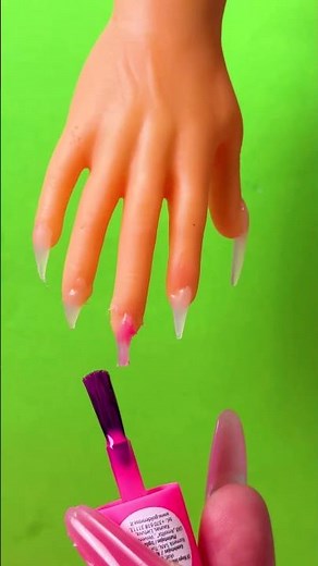 Glue Gun Nails for Barbie! 💅💖 Be Her Super Manicurist!