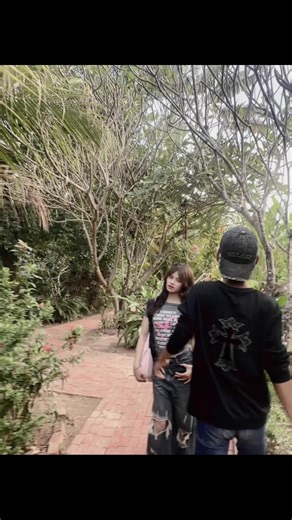 chor nhea nhai anh der bok all @chinsovamkaknika1234 #fypシ゚ #xyzbca #bestfriend