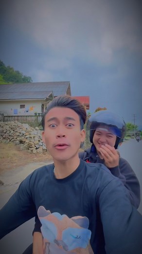 Reyhan Dikha | Uwak” makan bakwan sama pencuri kok bekawan ! Haha hihi huhu becanda lek ! - - Tiktok : Reydik2002 - YT : Reydik Ni Wee - | Instagram