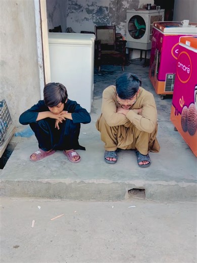 Cheenti Ka Birthday🎊🤣🤣🤣🤣🤣 #funnyreels #TNT #desifunny #pakistanicomedy #foryou @TNT 2.0 @tiktok creators @TikTok @Bk.gondal @A B 😎 Dear TikTok team Please Don't Under review My Videos 🙏 Unfreeze My account 🙏 views problem 😞😅😔🙏