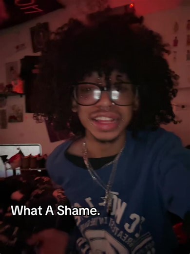 ▄︻デB̷o̷w̷ ̷b̷o̷w̷══━一 (@totally_not_june)’s videos with sonido original - lachumpi