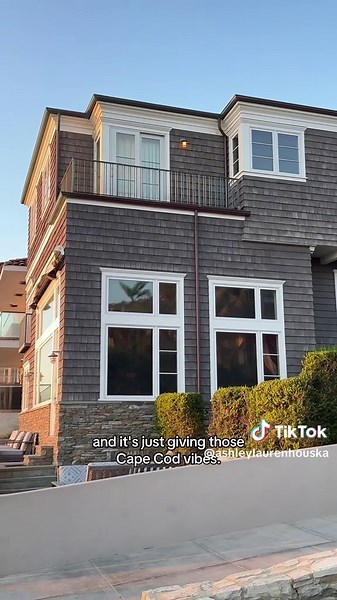 Top Strand Houses in Manhattan Beach to Dream About