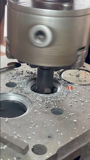 Engine Head Assembly’ Valve Seat Grinding