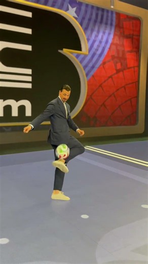 IBRAHIMOVIC AND HENRY FREESTYLE #zlatanibrahimovic #henry #Short