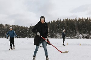 90  Hockey Team Names That Are All Slapshot and No Sizzle | LoveToKnow