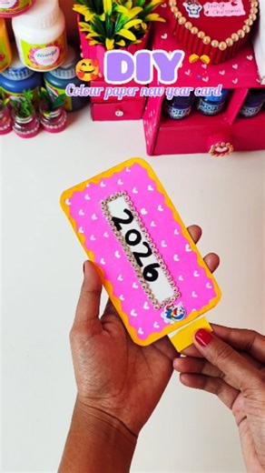 Anjali's Artistry on Instagram: "Colour paper easy new year card craft idea 😘😍✨"