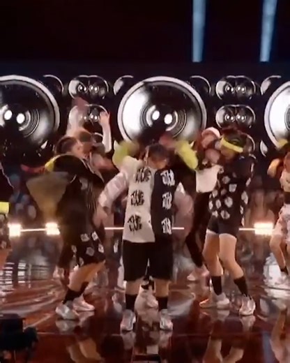 170K views · 2.5K reactions | Hit "Watch Video" ⬇️ to be amazed by The Lab's electrifying dance performance! ⚡略 #loveofdance #worldofdance | World of Dance | Facebook