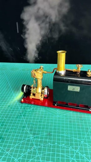 Would you like to own a model of a steam engine from the last century?#miniengine #modelkit #engine