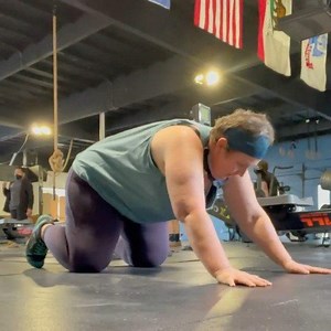 “2.5 years of CrossFit and I finally got a burpee, actually 10 of them 😁 One of the hardest things for me is getting up off the floor. The weight of my legs and the weird fat distribution make it difficult. But here I am conquering another movement. Proves persistence is far greater than perfection. Working on progression and mobility is paying off.” #fitfatandfifty #persistance #progessnotperfection #lipedemafighter #lipedemaawareness #lipedemafitness #lippylegs #lipedemalegs #crossfit | Cross