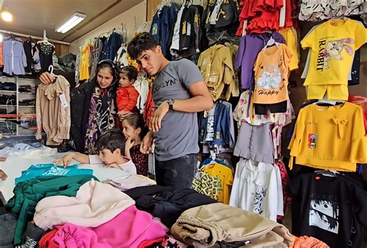 在娘家吃早餐，逛街购物，回村---萨贾德一家Sardar_哔哩哔哩_bilibili