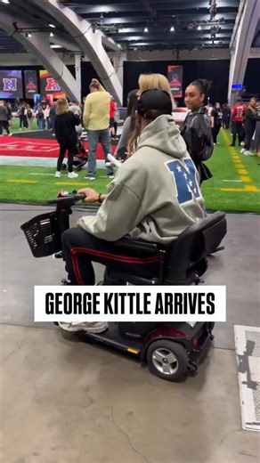 Injuries didn't stop George Kittle from showing up to the Pro Bowl The People's Tight End 🎥 @nfl | Bussin’ With The Boys