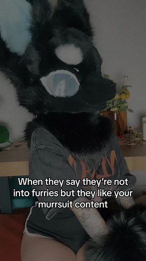 Suprise suprise 🌝 #murrsuiter #fursuiter #murrsuit