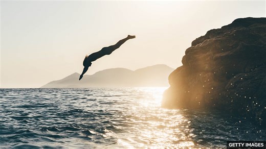 BBC Learning English - 地道英语 / Take the plunge 下定决心，采取行动