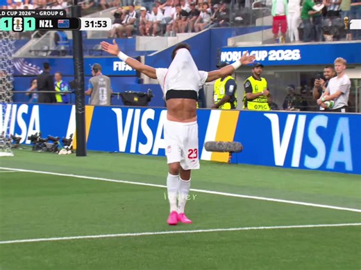 fucking cinema lmao #iran #newzealand #sk8star #oway #worldcup || no copyright intended || clips from: @FOXSoccer
