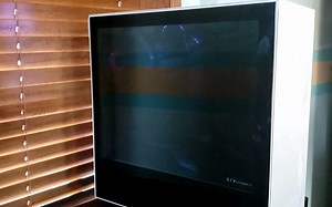 Snowblind S，带LCD的机箱