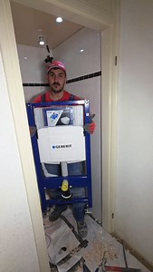 405 reactions · 28 comments | Inbouwreservoir plaatsen + bidet van Geberit AquaClean Tuma. #toilet #badkamer #renovatie | Loodgieter Ram | Facebook