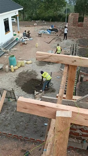 Innovative Landscaping Designs for Your Compound