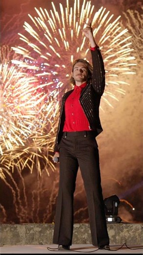 🎆 The beauty of #Bella at the the heart of Valletta 🇲🇹 Final performance before #Eurovision 2026