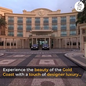 The pinnacle of luxury awaits at the world-renowned Palazzo Versace 😮 Palazzo Versace Gold Coast, QLD --> https://bit.ly/32vSgLs | Luxury Escapes