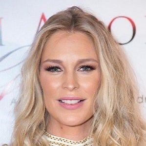 Cynthia Kirchner – Age, Bio, Personal Life, Family & Stats | CelebsAges