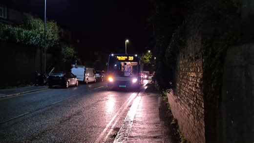 Stagecoach Bus 28739 (YN15 KGU) leaving Silverhill ASDA operating the last Sunday Service Route 319 to Hastings Station with flashes from the Frantastic Fran!!! #Stagecoach #legenddriver #hastings #blowthisup
