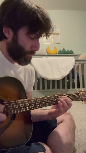 Self teaching tremolo practice #acoustic #guitar #tremolo #selftaught #beginner