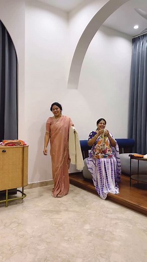 Ennenno varnalu☺️ @sai_studio_ss Wholesale ethnic wear made easy! High-quality lehenga sets (blouse stitching available)and handwork sarees with colour customization , dailywear sarees , Handloom sarees directly from weavers at wholesale prices only at @sai_studio_ss. DM for bulk orders. Will supply to Abroad boutiques also for reselling ...many of them plan their products as gifting purposes as return gifts for poojas and all also so please plan accordingly . You can join their whatsapp groups 