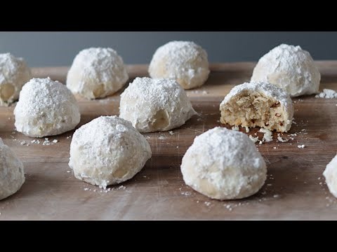 How to Make Snowball Cookies | Easy Snowball Cookie Recipe