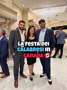 La Festa dei Calabresi in Canada 🇨🇦 la conoscevi? Mi trovo a Toronto dalla più grande comunità di calabresi all’estero e ogni anno si festeggia la Festa di @heritagecalabria ❤️ Una festa per celebrare le tradizioni, il buon cibo, la cucina ed i prodotti tipici, le personalità che si sono contraddistinte per aiutare la Calabria ed i calabresi nel mondo 👏 Ovviamente il cibo non manca, tra costine brasate cotte a bassa temperatura, pasta al sugo semplice come nonna insegna, con formaggio e peper