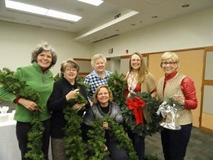 Elmhurst Garden Club Decorates Elmhurst Public Library for 62nd Consecutive Year